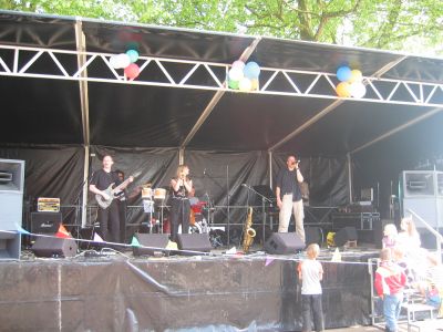 20040520   10 am   02